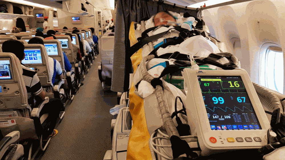 Critical Patient Transfer: Commercial Stretcher Service from Dubai to India