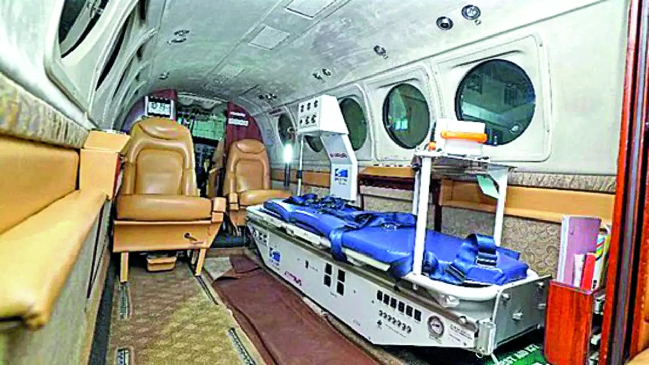 Air Ambulance service in Delhi for International Patient Transfer with Superior Medical Care at Competitive Rates